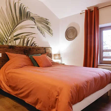 Farm stay La Ferme Des Tuileries Peronnas